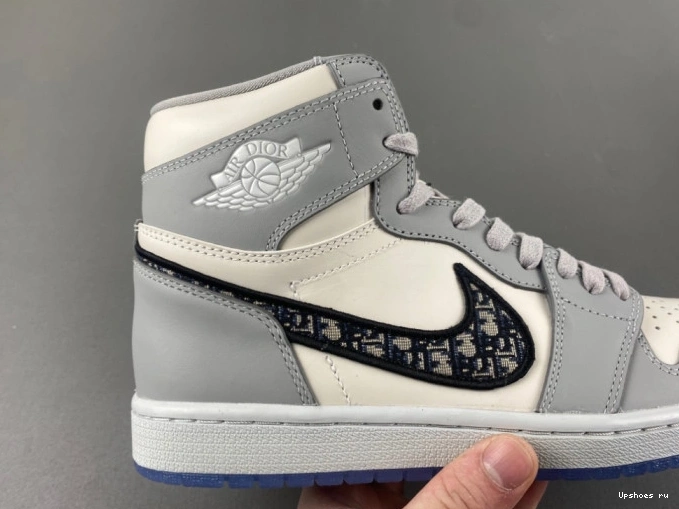 Air CN8607-002  Jordan x 1 Dior High  1025